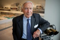 Canary Wharf, London, 06 September 2011
Sir Martin Jacomb, outgoing Chairman of Canary Wharf plc who retires shortly photographed in the Marketing Suite on the 30th floor at One Canada Square.
Photo: Neil Turner - Freelance Photographer