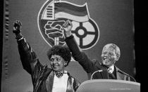 England, UK .16.4.1990. London . Wembley Stadium. Mandela Concert. Nelson & Winnie Mandela arrive onstage after his release from prison.
© Andrew Wiard - Phone: + 44 (0) 7973-219 201.