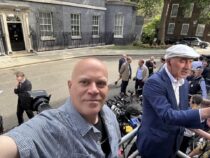 Selfie photograph by Elliott Franks amongst other journalists on Downing Street