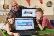 Daisy Deakin,Archie Deakin and Y outh Worker in Charge Richard Hay check out Double 6 Youth Clubs new Broadband which has been provided free of charge by Plusnet
10 July 2014
Image © Paul David Drabble
www.pauldaviddrabble.co.uk