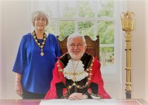 Ben Salmons - 09.08 (2) DUNSTABLE TOWN MAYOR Cllr. John Chatterley