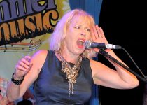 JAC - DTC Dunstable Rocks 31.08.13 057