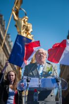 Place des Pyramides, Paris, France. 1st May 2016. Jean-Marie Le Pen, who led the National Front party from its foundation in 1972 until 2011 and is running for French president next year, gives a speech to Front National members and supporters next to the Joan of Arc statue in the Place des Pyramides, Paris.  // Lee Thomas, Flat 47a Park East Building, Bow Quarter, London, E3 2UT. Tel. 07784142973. Email: leepthomas@gmail.com. www.leept.co.uk (0000635435)