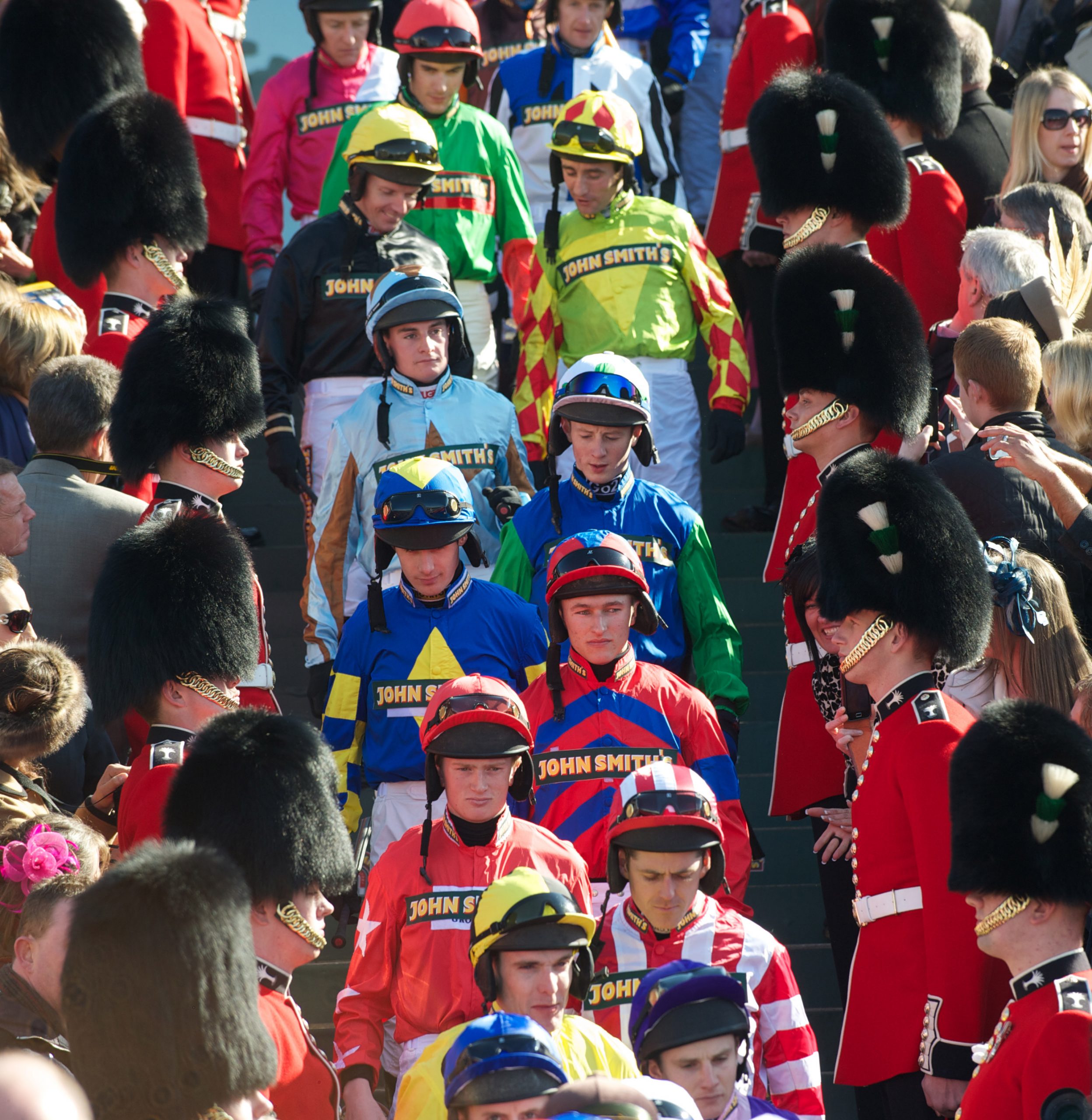 AINTREE - JOCKEYS CLUB 2013
winning jockey of Grand National RYAN MANIA on AURORAS ENCORE
Royal Blue Yellow Diamond