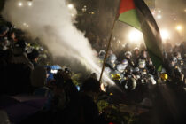 UCLA Campus, Westwood, Los Angeles had instructed law enforcement to clear the campus of pro palestine supporters. Cops from LAPD, CHiP, BHPD, SMPD and LASD took part in the operations. Multiple arrests were made.A fire extinguisher is spray in the direction of cops.