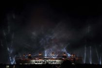 26/07/12.
THE LONDON 2012 OLYMPIC GAMES OPENING CEREMONY AS SEEN FROM THE ROOF OF THE ALGHA WORKS, HACKNEY WICK.
CREDIT: DANIEL LYNCH.
07941 594 556.
www.lynchpix.co.uk