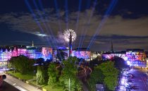 The Edinburgh International FestivalStandard Life Opening Event: BloomThe Edinburgh International Festival was established in 1947 in the aftermath of the Second World War to ‘provide a platform for the flowering of the human spirit’. 70 years later, Edinburgh has bloomed magnificently as the world’s Festival City, and its impact has pollinated cities across the globe, propagating new festivals throughout Europe, America and Asia.To celebrate this special anniversary, multi award-winning 59 Productions will create an epic outdoor spectacle – transforming St Andrew Square into a magical night garden through light and sound installations and large-scale projection. Stroll around the Square as the buildings burst into life – immersing you in a fast moving world of colour, texture and sound. Neil Hanna Photographywww.neilhannaphotography.co.uk07702 246823