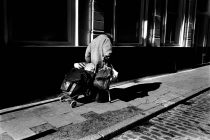 London Blues Exhibition. National Theatre. 6th February-24th March 2007 ©Nobby Clark
+44(0)7941-515770
+44(0)20-7274-2105
nobby@nobbyclark.co.uk