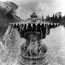 London Blues Exhibition. National Theatre. 6th February-24th March 2007 ©Nobby Clark 
+44(0)7941-515770
+44(0)20-7274-2105
nobby@nobbyclark.co.uk