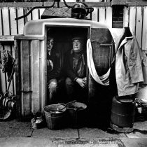 London Blues Exhibition. National Theatre. 6th February - 24 March 2007
©Nobby Clark
+44(0)7941-515770
+44(0)20-7274-2105
nobby@nobbyclark.co.uk